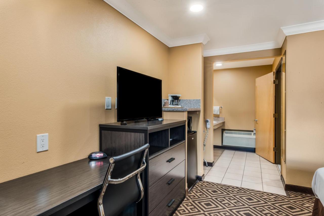 Americas Best Value Inn - Юкайа Экстерьер фото