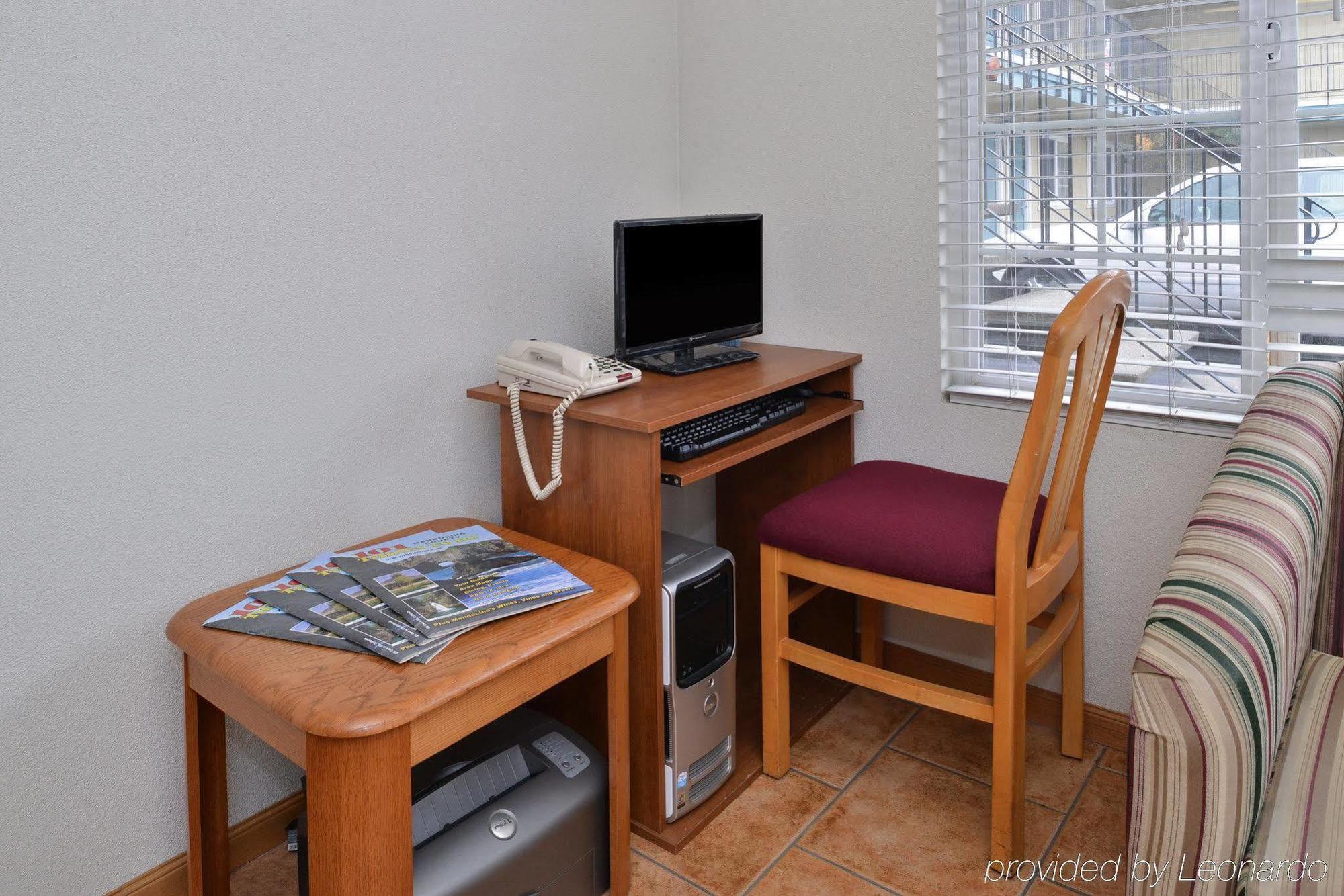 Americas Best Value Inn - Юкайа Экстерьер фото